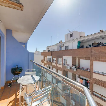 Cosy Flat In The Centre דירה *